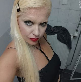 Sexyblondine94