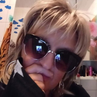 Tina49