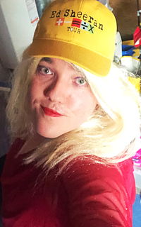LunaSissyTgirlEscort