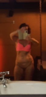 Milf nicole
